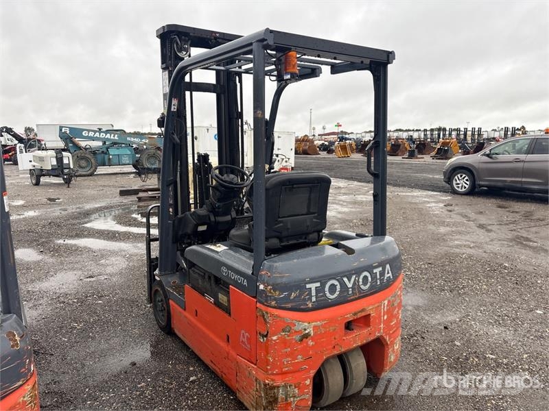 Toyota 8FBE20U Elektrostapler