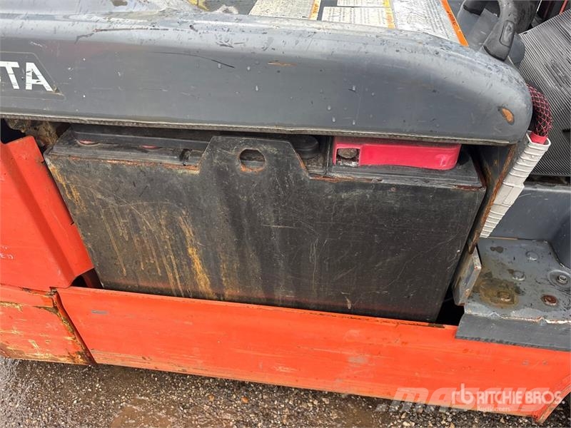 Toyota 8FBE20U Elektrostapler