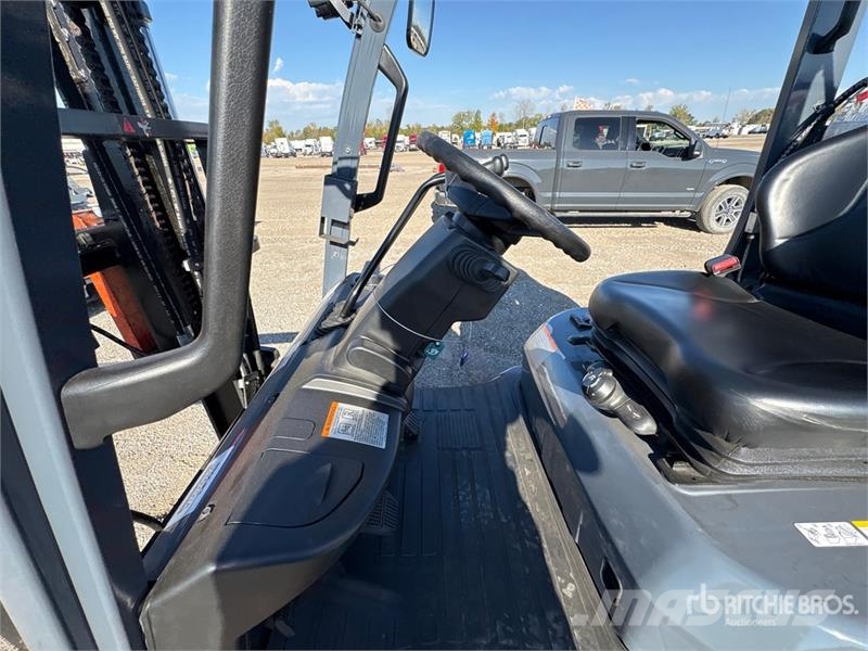 Toyota 8FGCU25 4700 lb Forklift Autokrāvēji - citi