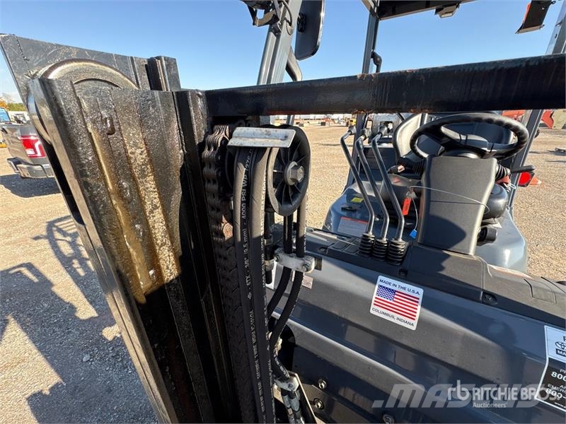Toyota 8FGCU25 4700 lb Forklift Autokrāvēji - citi
