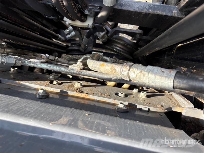 Toyota 8FGU25 6000 lb Pneumatic Tire Forklift Kahveltõstukid - muud