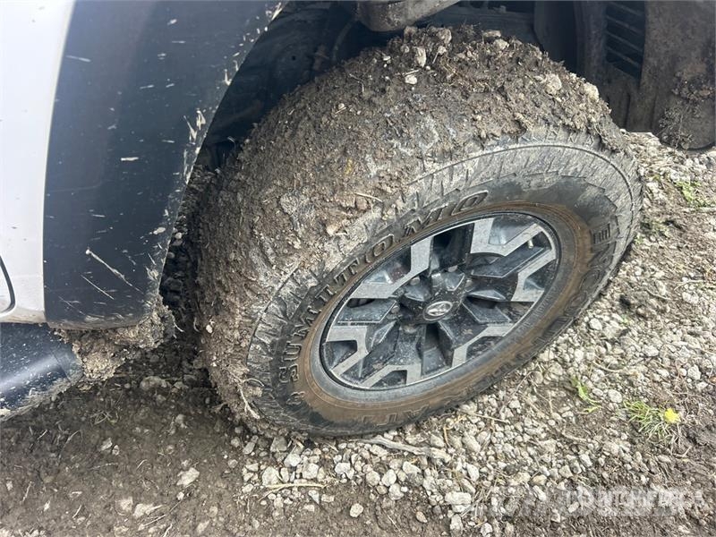 Toyota Tacoma その他