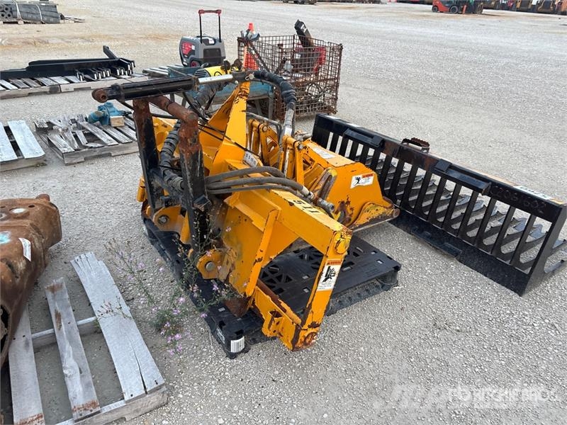 Trackless Vehicles Limited MTCP 67 in Skid Steer Planer مكونات أخرى