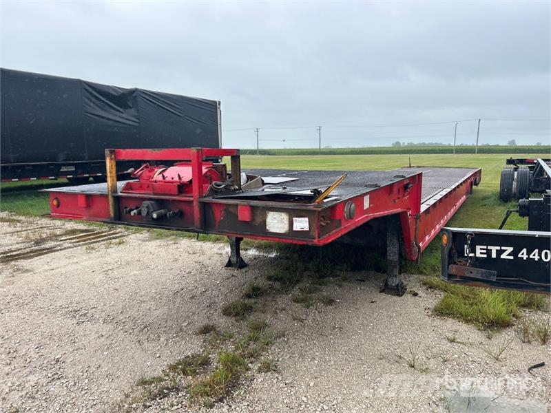 Trail-Eze DHT8048 48 ft T/A Hydraulic Tail Trailer Tieflader