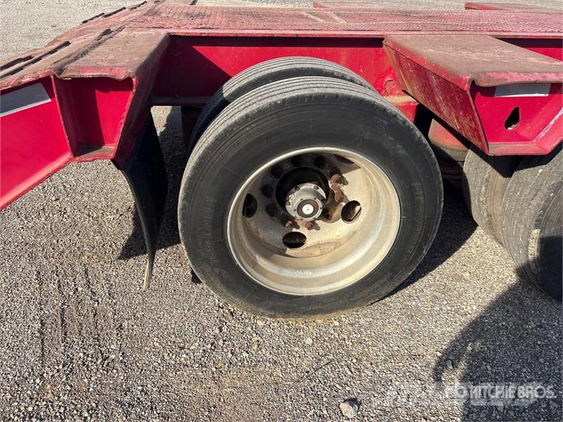 Trail-Eze RG5018P-3 100000 lb Tri/A Step Deck Trailer Auto pārvadāšanas treileri