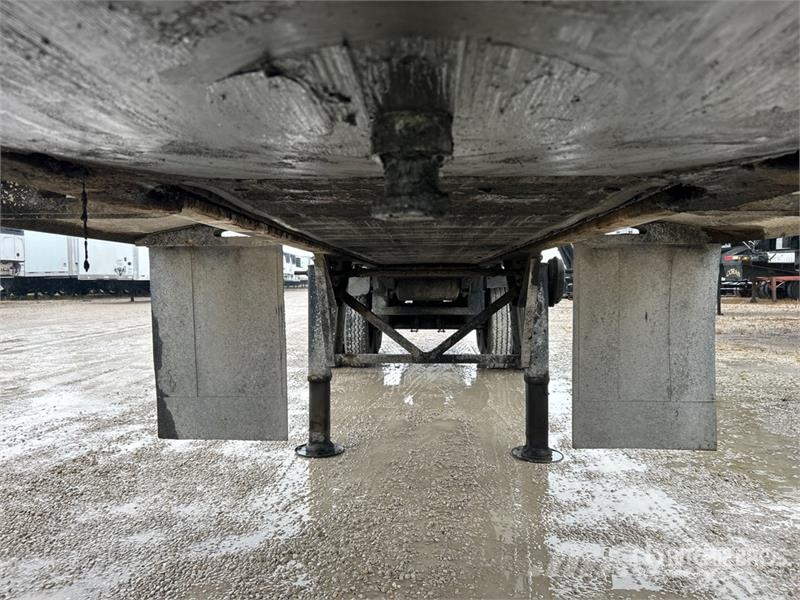 Trail King OLB226NG 29 ft T/A Live Bottom Trailer Walking floor semitrailers