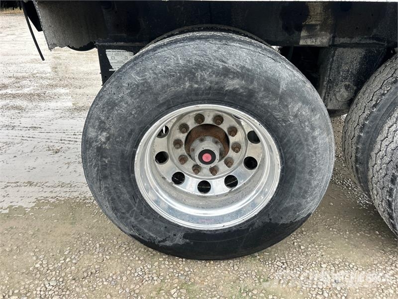 Trail King OLB226NG 29 ft T/A Live Bottom Trailer Walking floor semitrailers