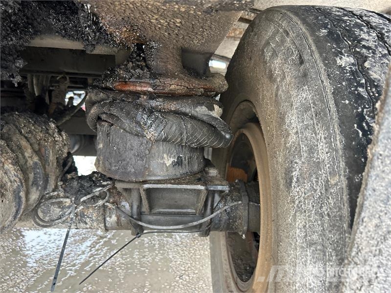 Trail King OLB226NG 29 ft T/A Live Bottom Trailer Walking floor semitrailers