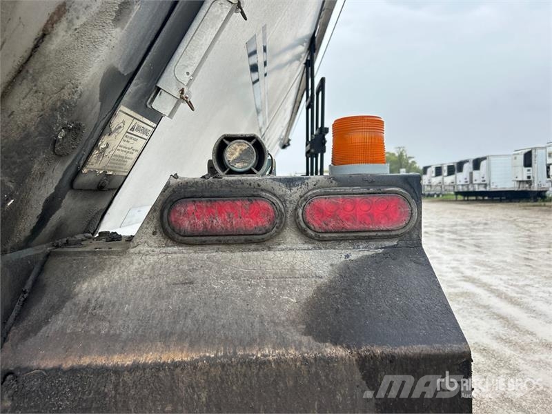 Trail King OLB226NG 29 ft T/A Live Bottom Trailer Walking floor semitrailers