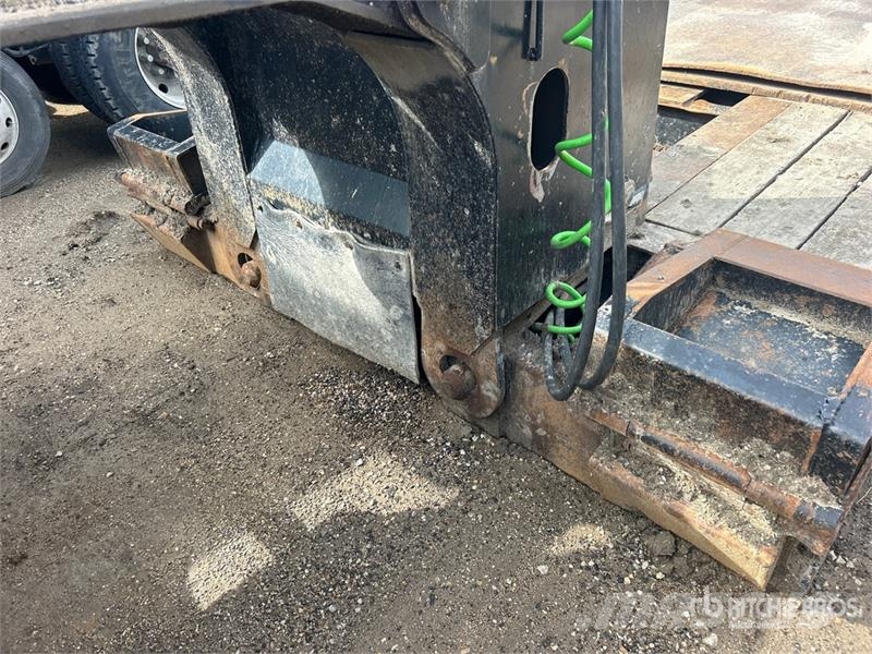Trail King Quad/A Removable Gooseneck Lowboy Trailer Caricatore basso