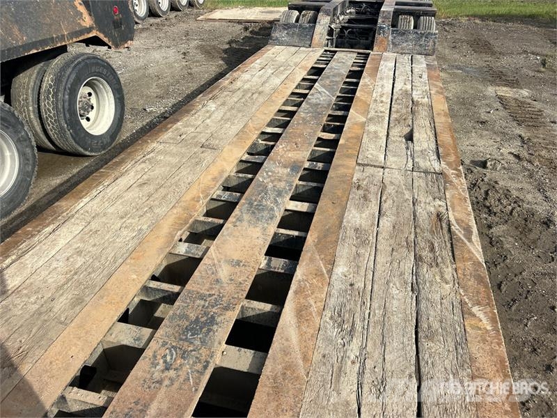 Trail King Quad/A Removable Gooseneck Lowboy Trailer Niski utovarivači