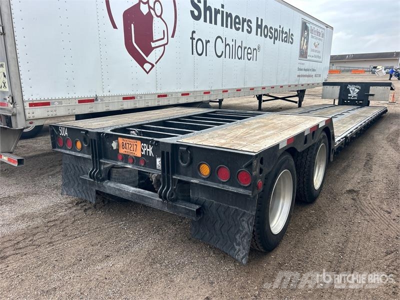 Trail King T/A 53 ft Extendable Removable Gooseneck Lowboy Tr Zemie treileri