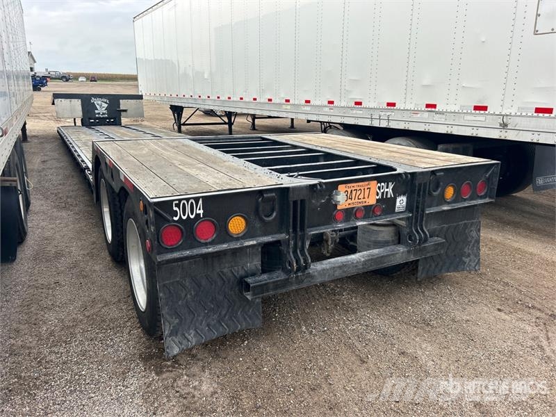 Trail King T/A 53 ft Extendable Removable Gooseneck Lowboy Tr Zemie treileri