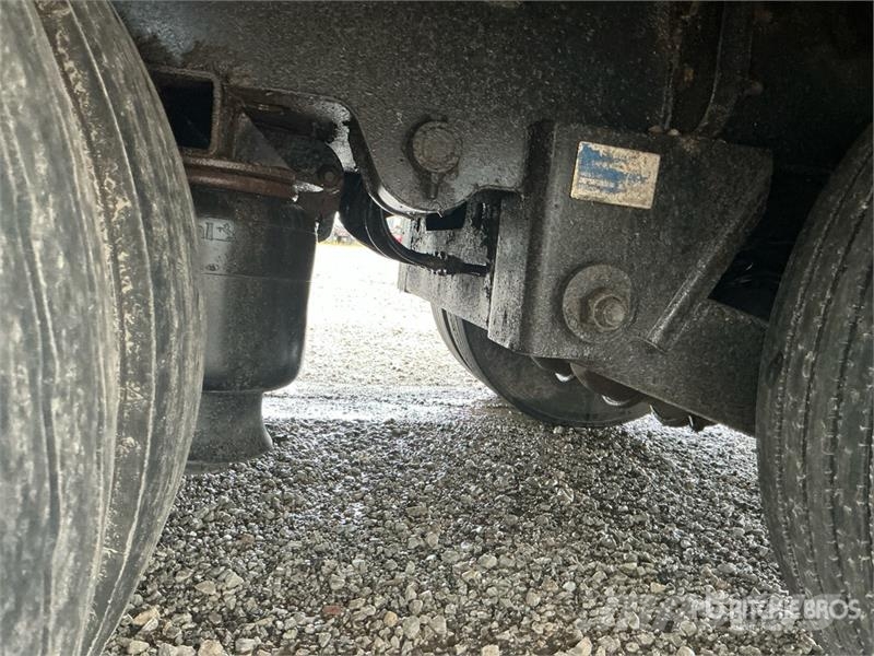 Trail King TK110SA-533 Tri/A Sliding Axle Trailer Low loaders