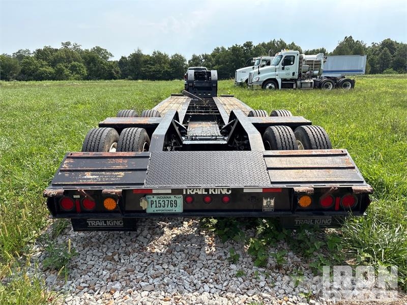 Trail King TK70HG-452 35 ton T/A Removable Gooseneck Lowboy T Low loaders