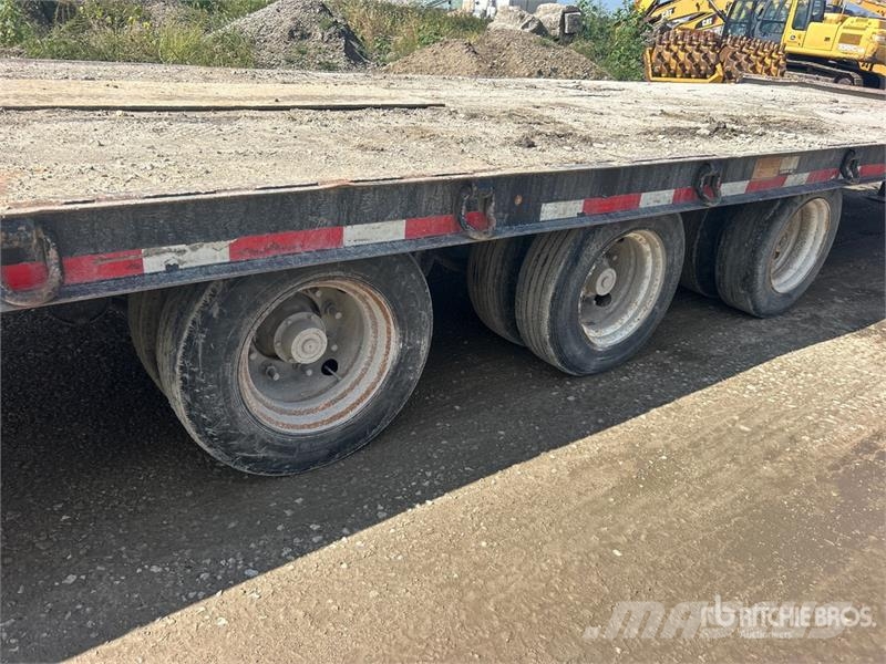 Trail King TKT50LP 30 ft Tri/A Tilt Deck Trailer Niski utovarivači