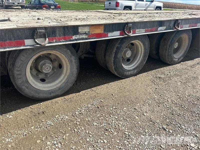 Trail King TKT50LP 30 ft Tri/A Tilt Deck Trailer Niski utovarivači