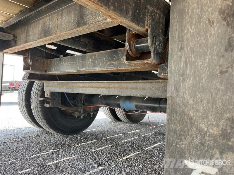Trail Maxx FTL210-40 13600 lb 40 ft T/A Sliding Axle Trailer لوادر منخفضة