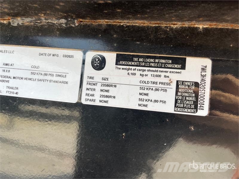 Trail Maxx FTL210-40 13600 lb 40 ft T/A Sliding Axle Trailer لوادر منخفضة
