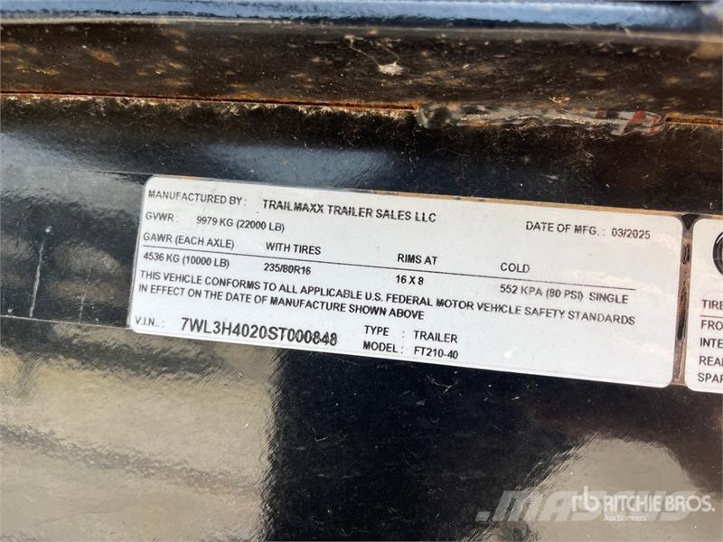 Trail Maxx FTL210-40 13600 lb 40 ft T/A Sliding Axle Trailer لوادر منخفضة