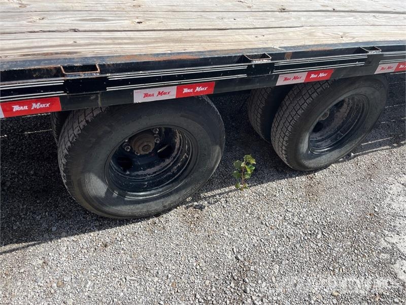 Trail Maxx FTL210-40 13600 lb 40 ft T/A Sliding Axle Trailer لوادر منخفضة