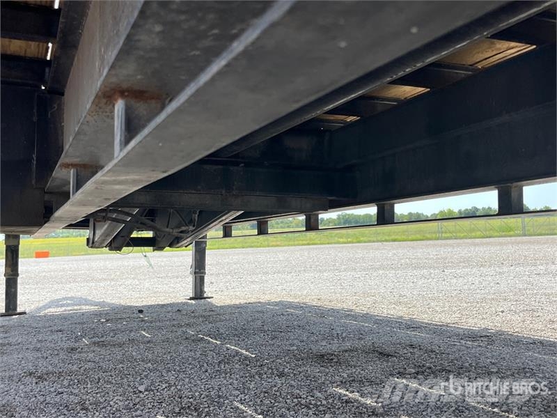 Trail Maxx FTL210-40 13600 lb 40 ft T/A Sliding Axle Trailer لوادر منخفضة