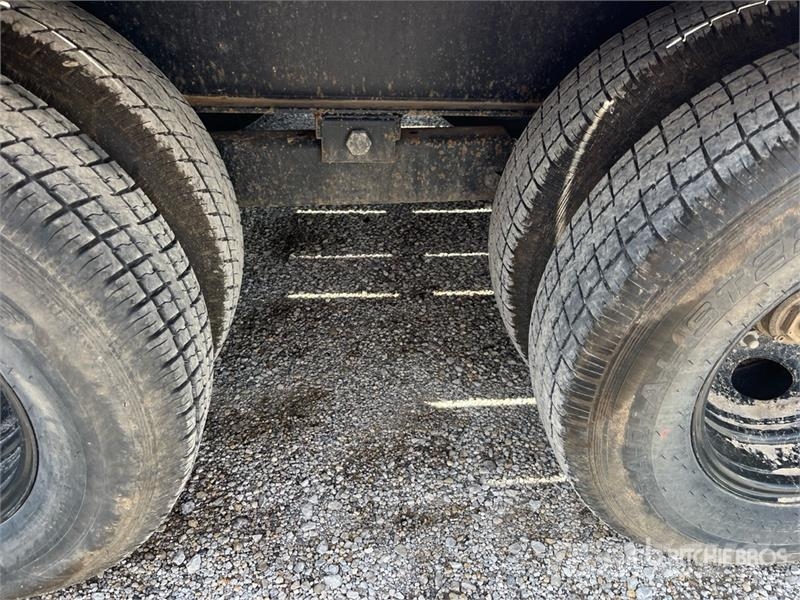 Trail Maxx FTL210-40 13600 lb 40 ft T/A Sliding Axle Trailer لوادر منخفضة