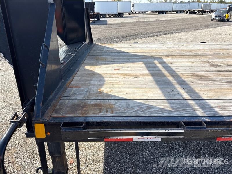 Trail Maxx Max27-40 40 ft T/A Gooseneck Equipment Trailer Prikolice za prevoz vozil