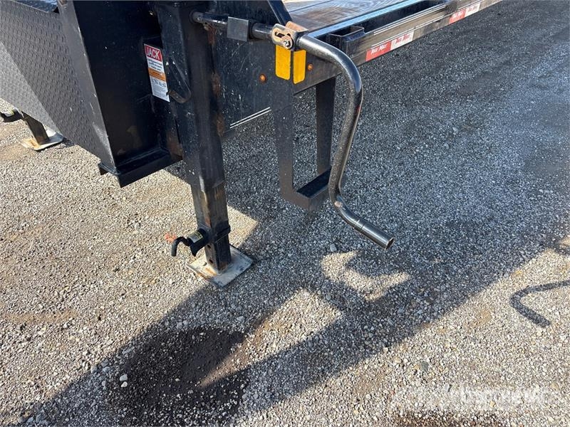 Trail Maxx Max27-40 40 ft T/A Gooseneck Equipment Trailer Prikolice za prevoz vozil