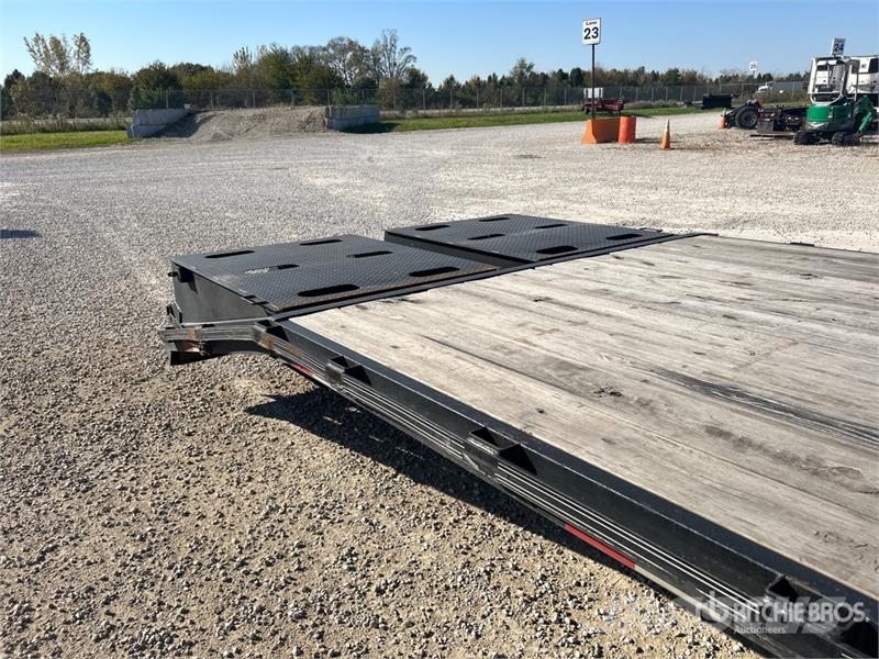 TrailMax MAX27-40 40 ft T/A Gooseneck Equipment Trailer Autotransporter prikolice