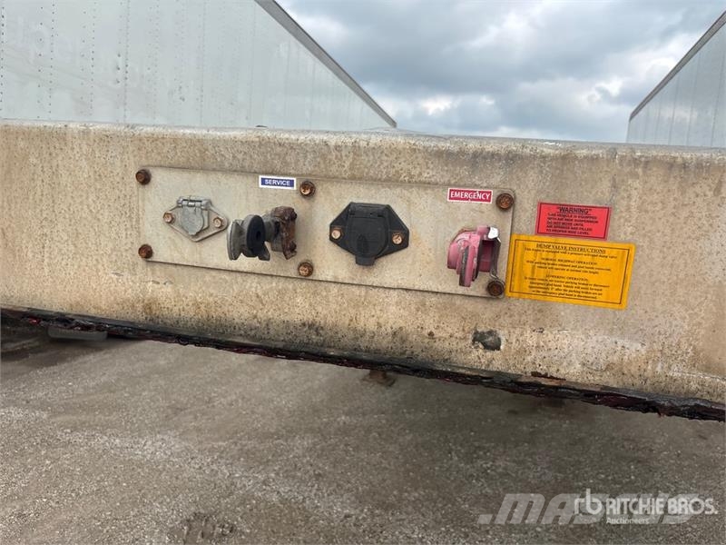 Transcraft 524 48 ft T/A Spread Axle Flatbed Trailer 平板式/側卸式拖車