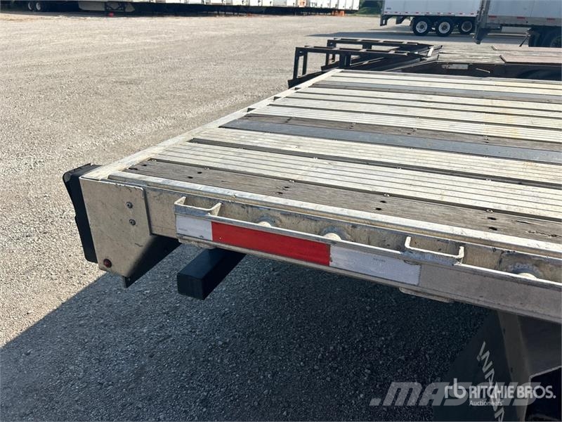 Transcraft 53 ft T/A Spread Axle Step Deck Trailer Blokvogn