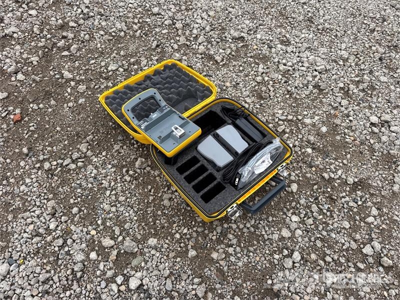 Trimble Multi Battery Adapter Prístroje, meracie a automatizačné zariadenie