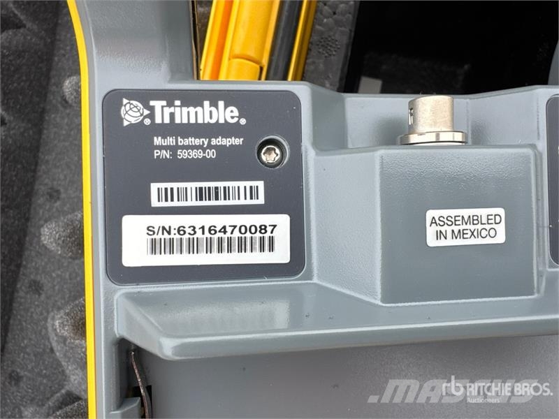 Trimble Multi Battery Adapter Műszerek, mérő és automatizáló berendezések