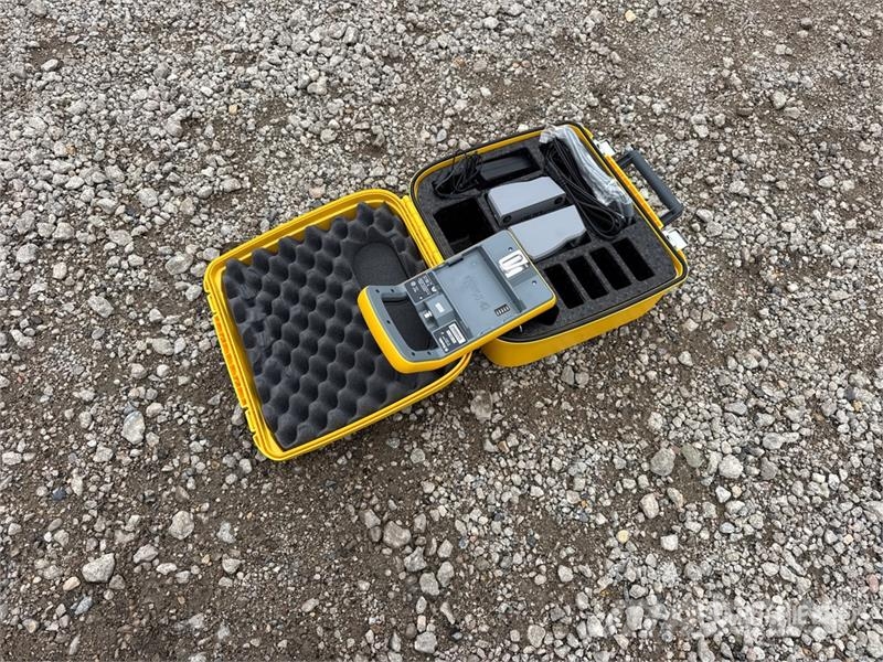 Trimble Multi Battery Adapter Prístroje, meracie a automatizačné zariadenie