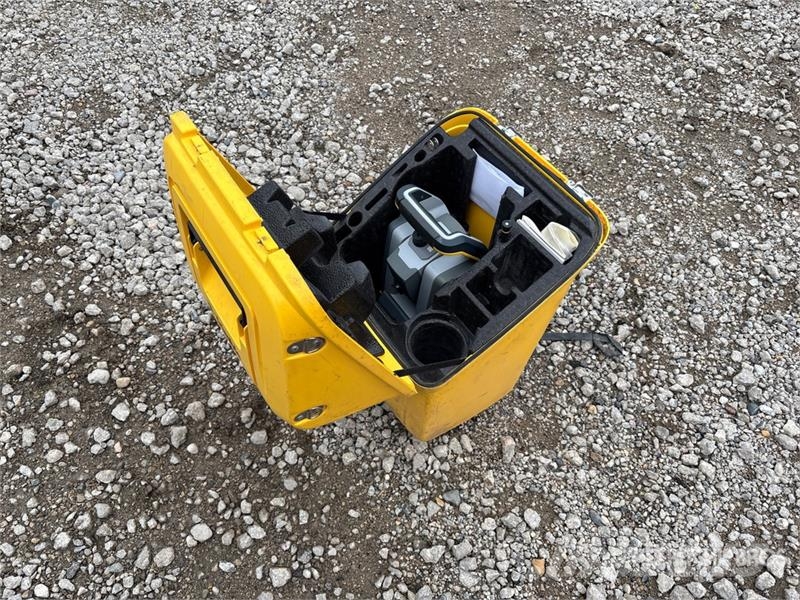 Trimble S7 1" DR Plus Total Station Theodolite Utrustning för olje- och gasborrning