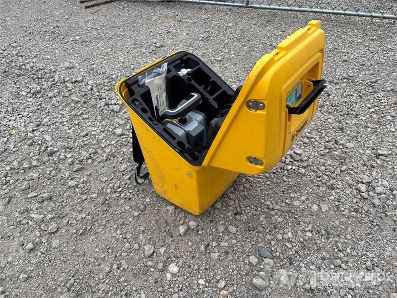 Trimble S7 1" DR Plus Total Station Theodolite Olie- og gasboringsudstyr