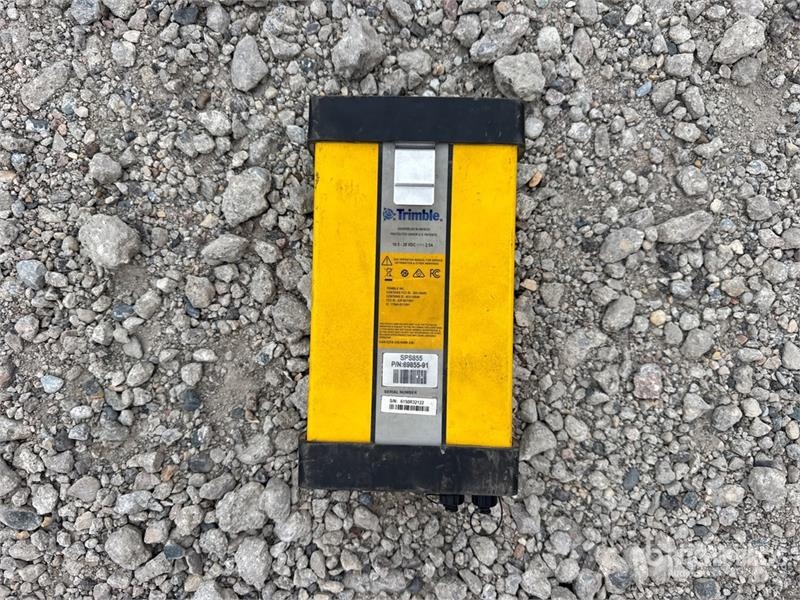 Trimble SPS855 GNSS Modular Receiver Műszerek, mérő és automatizáló berendezések