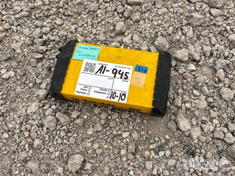 Trimble SPS855 GNSS Modular Receiver Műszerek, mérő és automatizáló berendezések