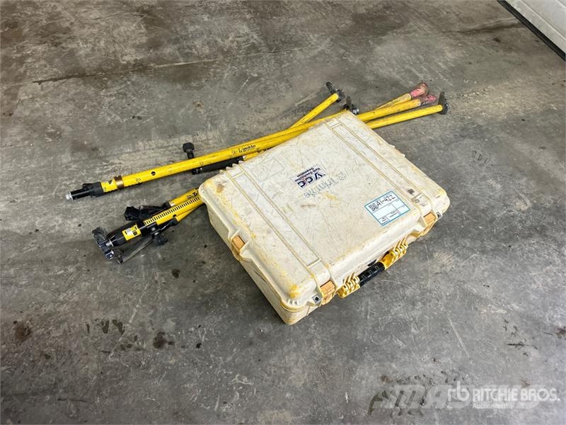 Trimble SPS985 Grade Control GNSS Receiver Ďalšie komponenty