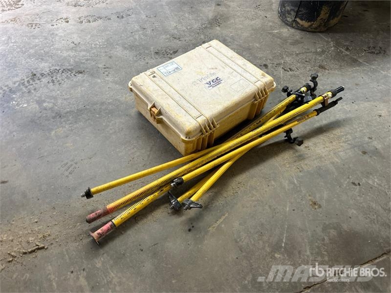 Trimble SPS985 Grade Control GNSS Receiver Ďalšie komponenty