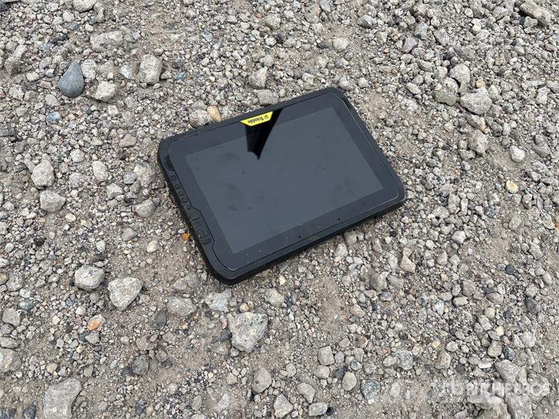 Trimble T100 Field Controller Instrumenti, merilna in avtomatizacijska oprema
