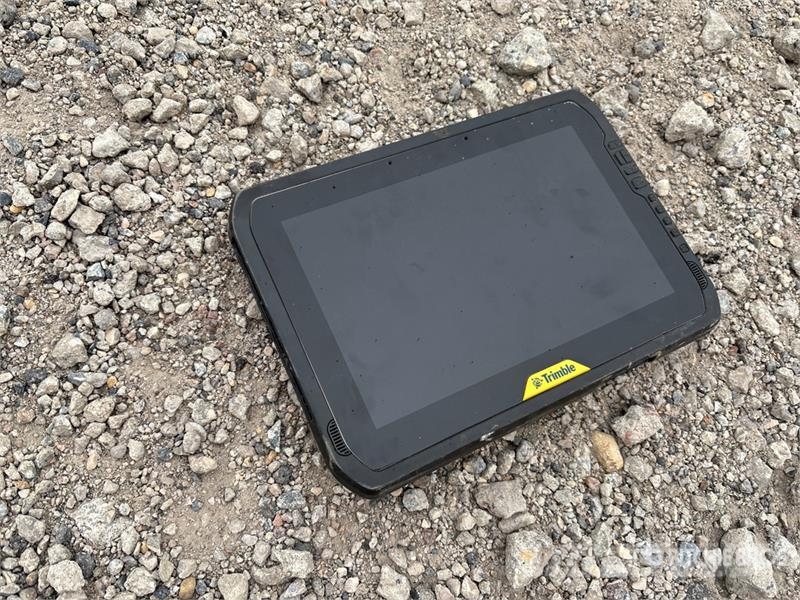 Trimble T100 Field Controller Instrumenti, merilna in avtomatizacijska oprema