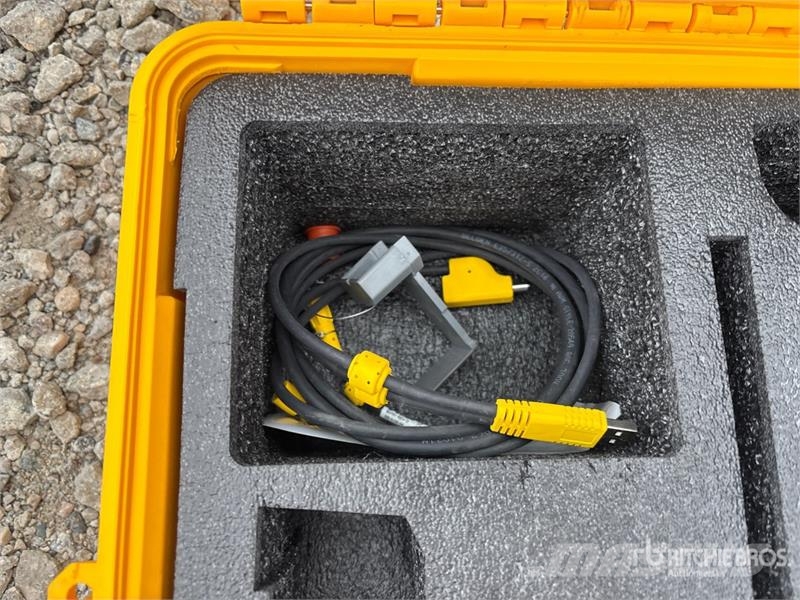 Trimble TSC7 Survey Controller Műszerek, mérő és automatizáló berendezések