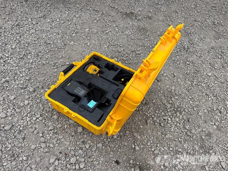 Trimble TSC7 Survey Controller Műszerek, mérő és automatizáló berendezések