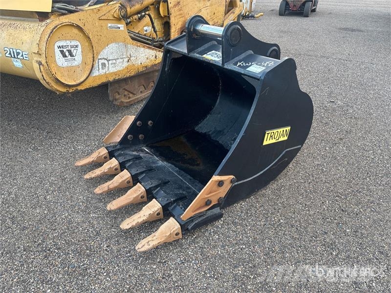 Trojan 200CL 48 in Excavator Bucket - Fits 20T دلاء