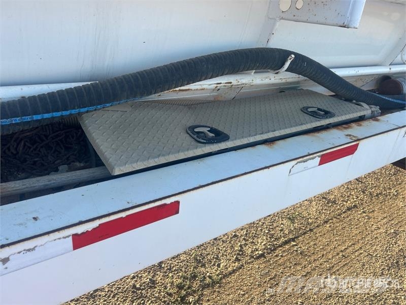 Troxell T/A Vacuum Tanker Trailer Prikolice cisterne
