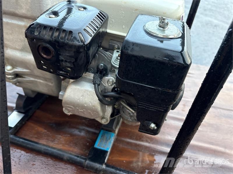 Tsurumi EPT3-50HA Pompe à eau / Motopompe