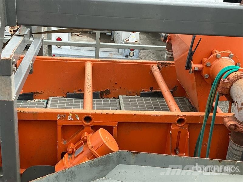 Tulsa Rig Iron MCS-425 Bentonite Mixing & Recycling System 오일&가스 드릴
