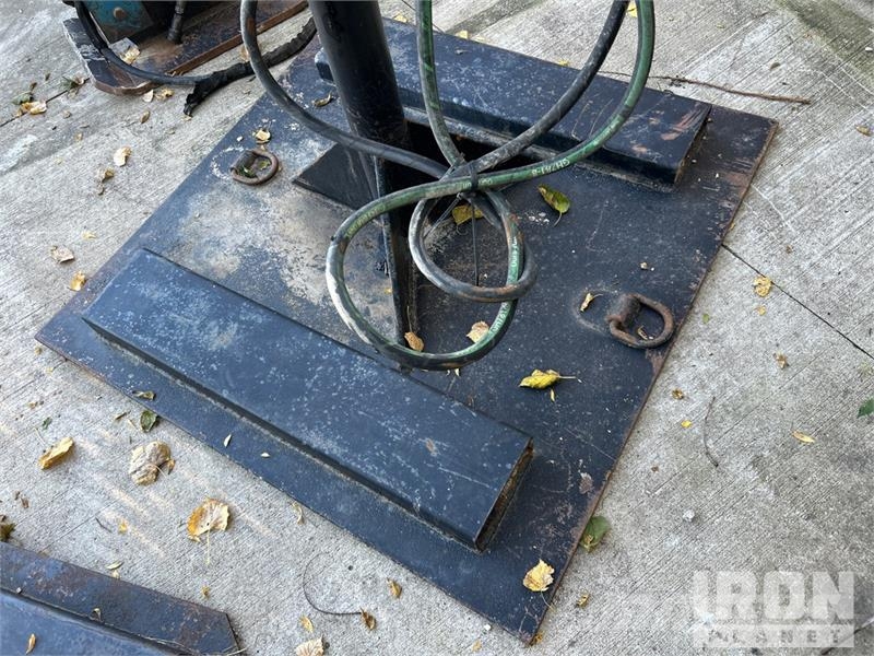 UB 302 Q/C Hydraulic Breaker Marteau hydraulique
